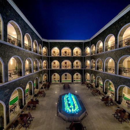 Qafqaz Karvansaray Hotel Gabala Bagian luar foto