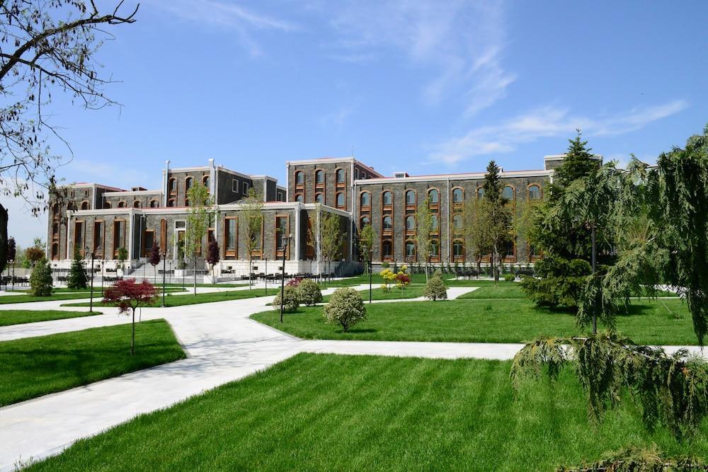 Qafqaz Karvansaray Hotel Gabala Bagian luar foto