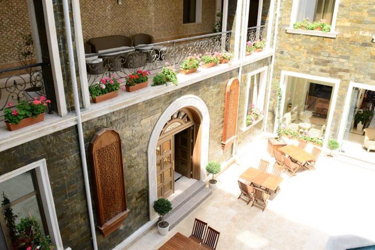 Qafqaz Karvansaray Hotel Gabala Bagian luar foto