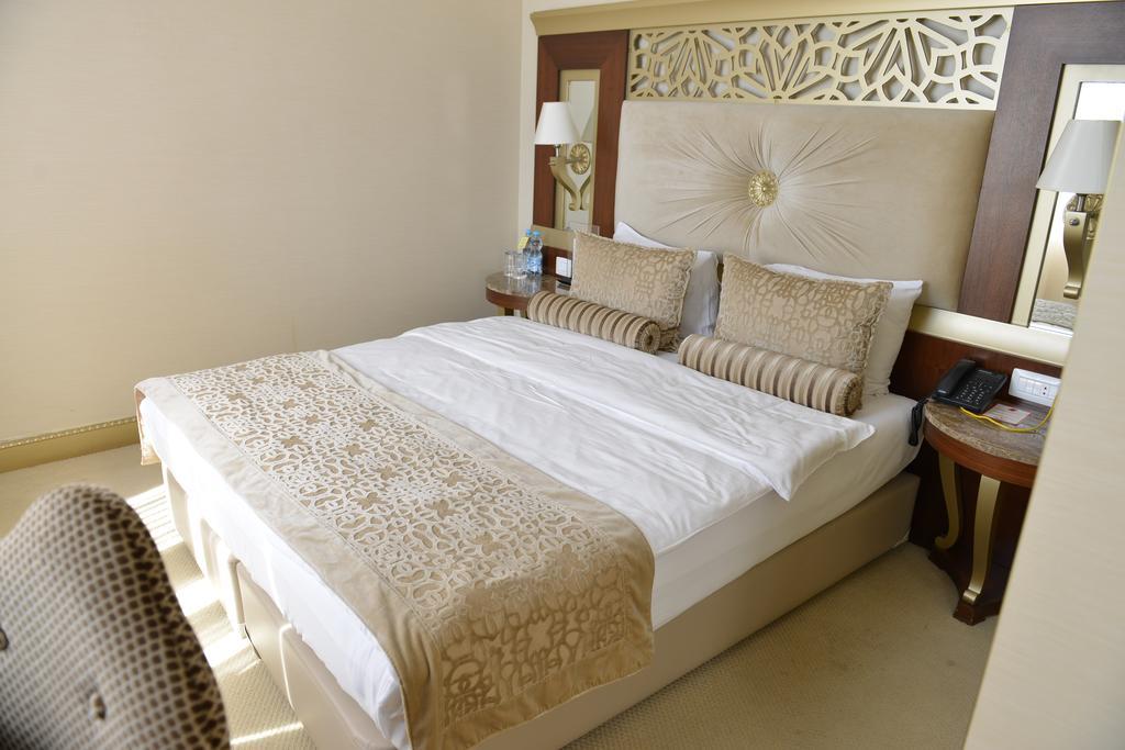 Qafqaz Karvansaray Hotel Gabala Bagian luar foto
