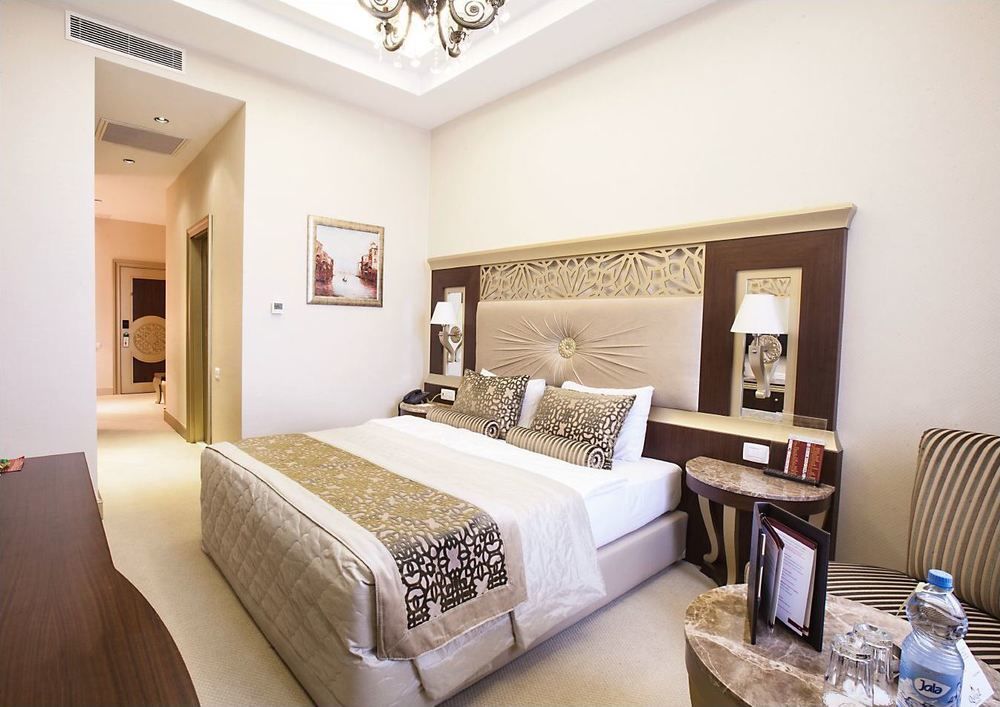 Qafqaz Karvansaray Hotel Gabala Bagian luar foto